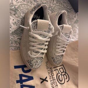 P448 Silver Glitter Sneakers